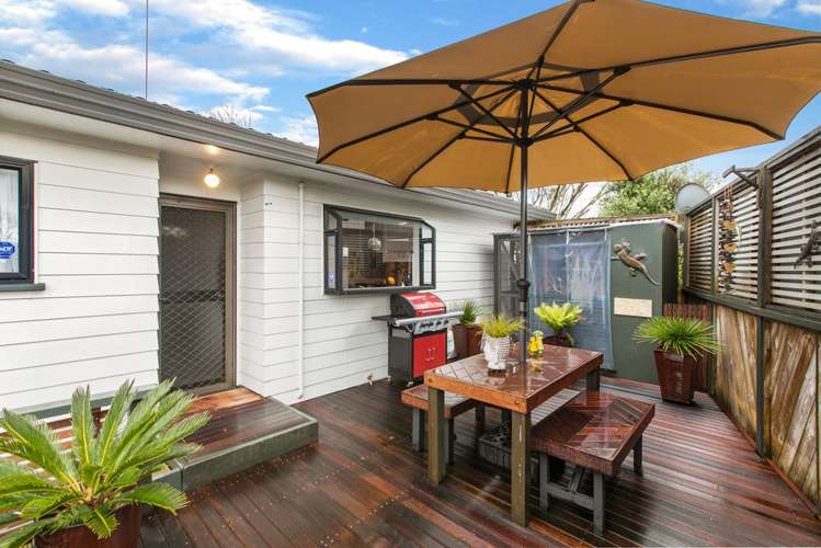 1 Barcroft Place Clendon Park_14