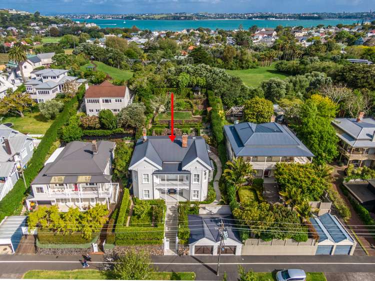 36 Albert Road Devonport_1