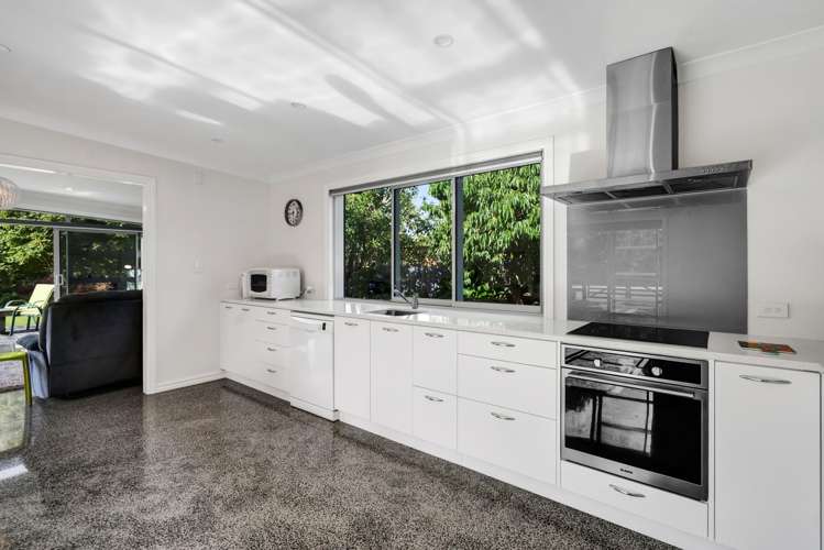 46 Whakapaki Street Urenui_8