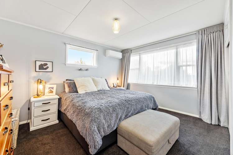 6 Newbourne Crescent Redwoodtown_8