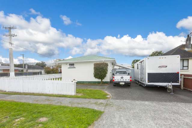 73 Hikurangi Street Trentham_1