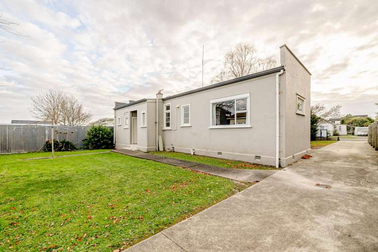 1/14 Joseph Street West End_11