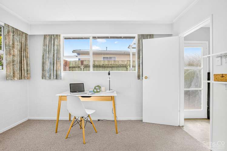 18 Exeter Crescent Springvale_32