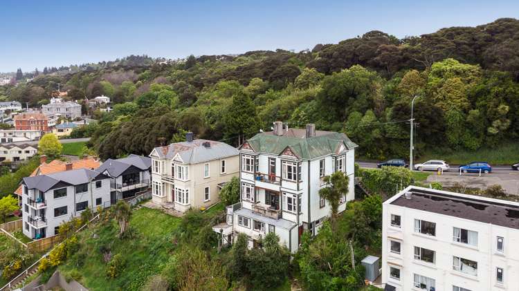 74 Heriot Row North Dunedin_18