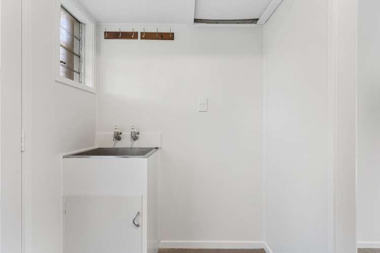 4/44 Turama Road Royal Oak_13