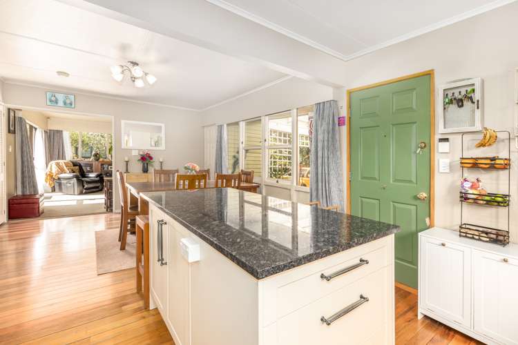 33 Michael Road Paraparaumu Beach_7