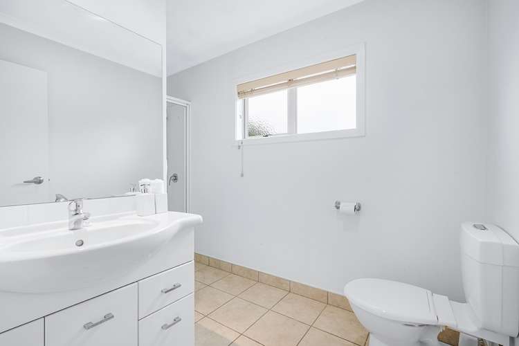 2g Riro Street Hamilton East_13