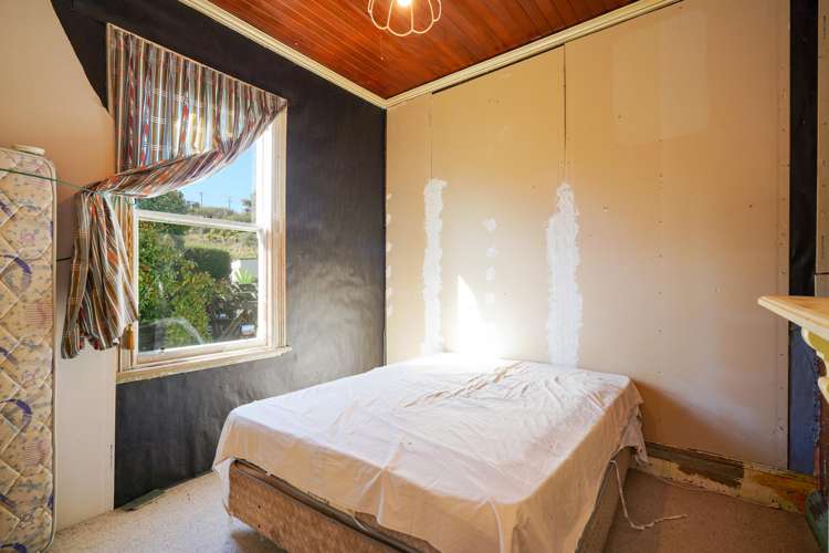 18, 20, 22 Lyne Street Nightcaps_8