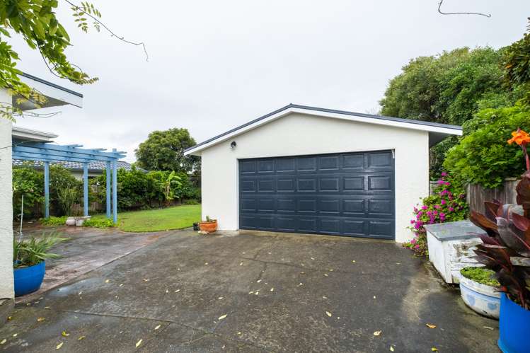 92 Beach Road Haumoana_10
