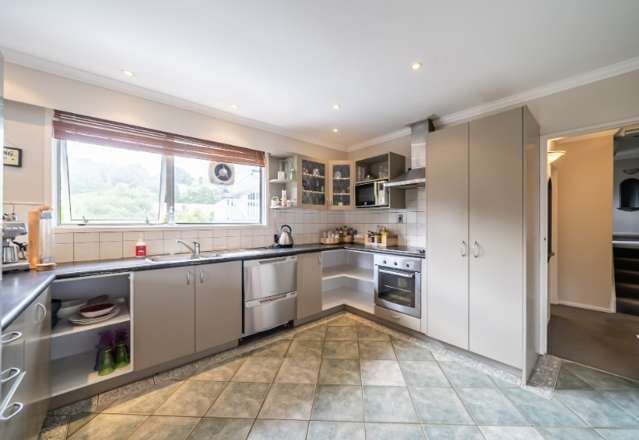 4 Vista Crescent Maoribank_2