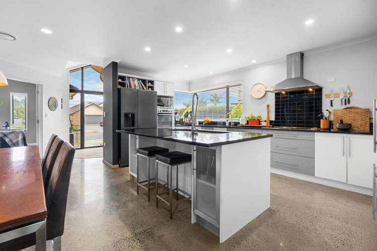 54 Palliser Drive Huntington_10