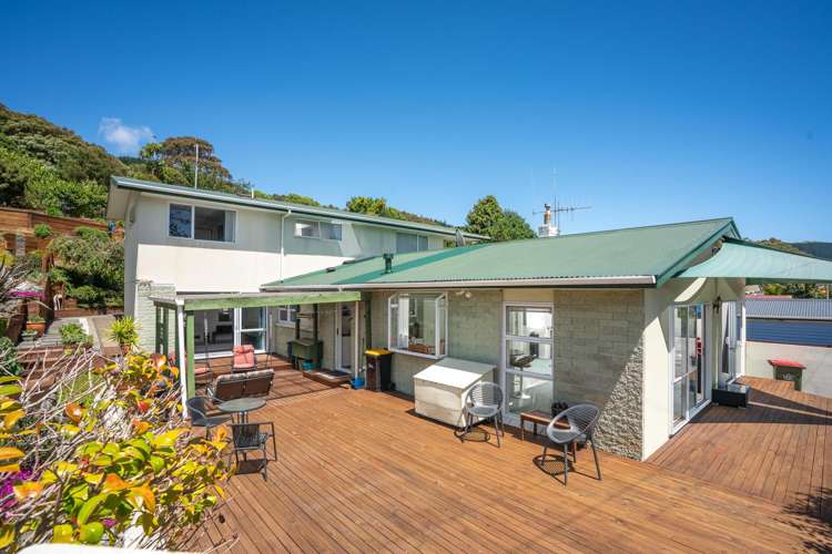8 Boscobel Lane Tawa_1