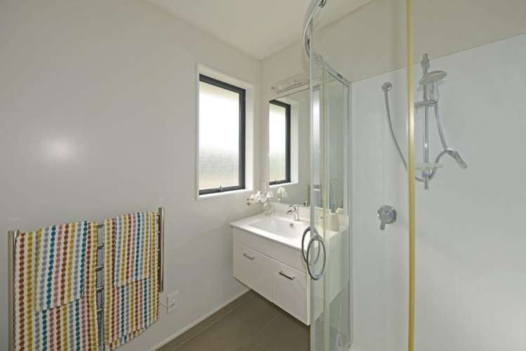 27 Hargood Street Woolston_11