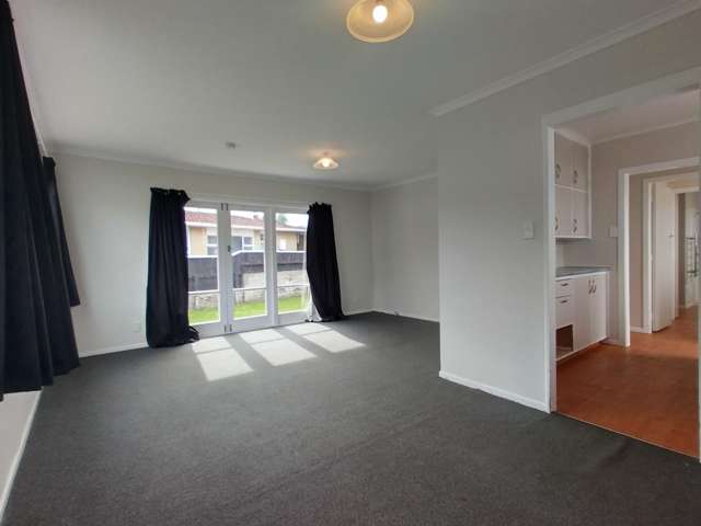 1/7 Mitre Grove Trentham_4