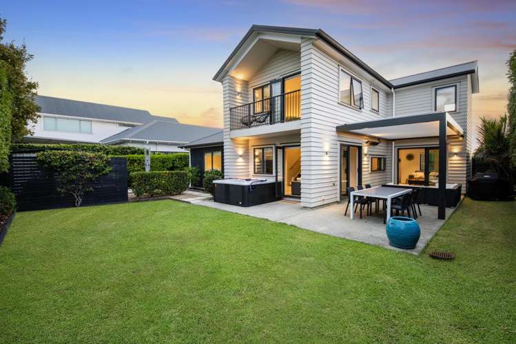 19 Waiarohia Place Hobsonville_1