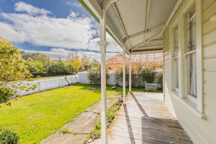 19 Rochfort Street Otane_15