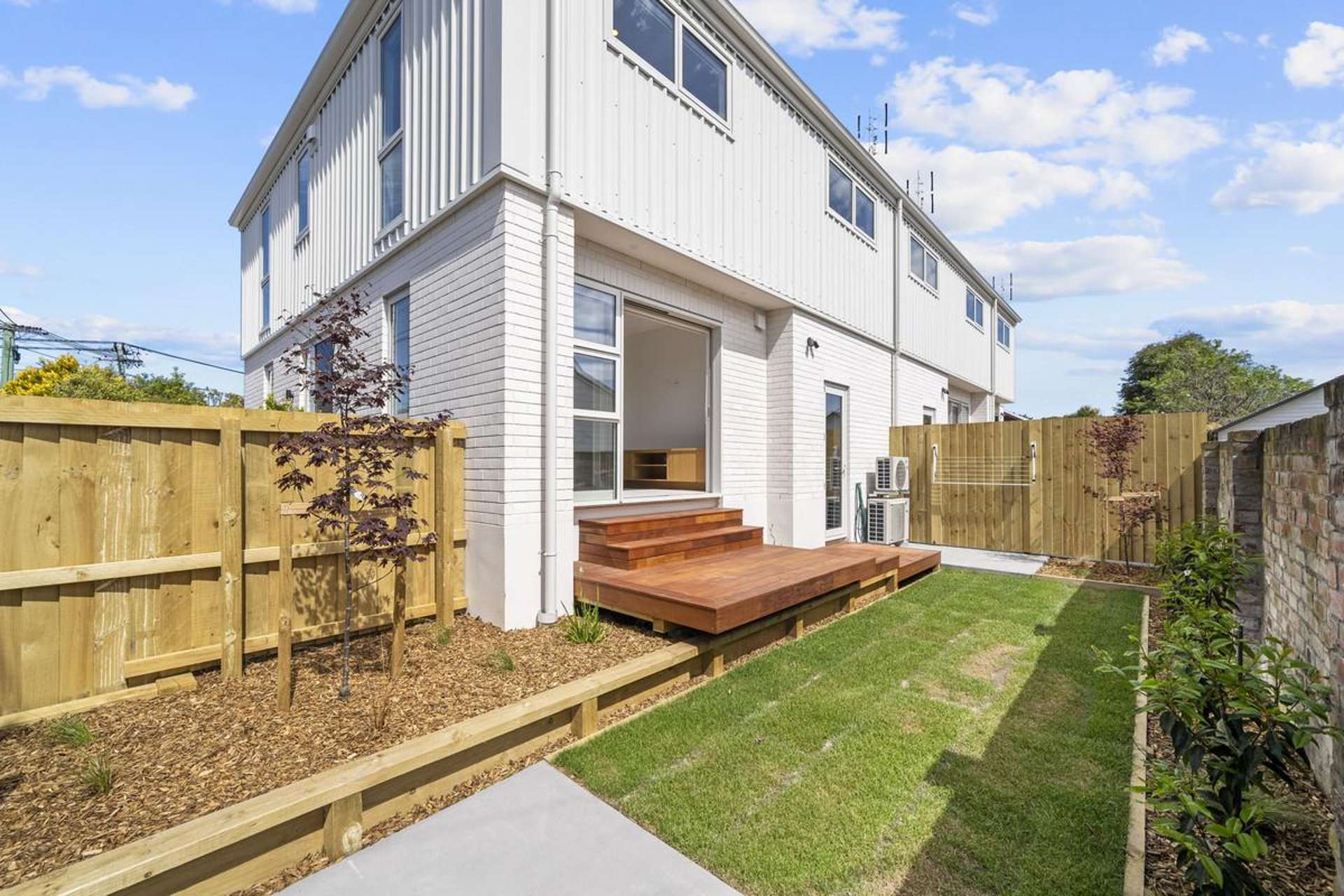 3/16 Bass Street Woolston_0