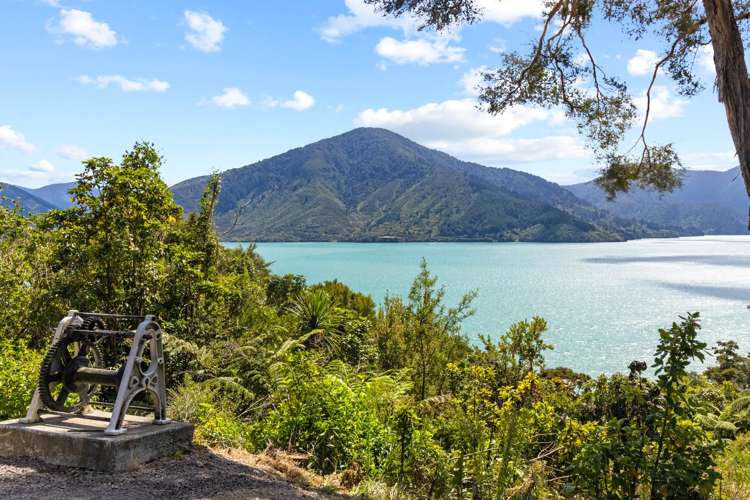 126 Moetapu Bay Road Anakiwa and Surrounds_7