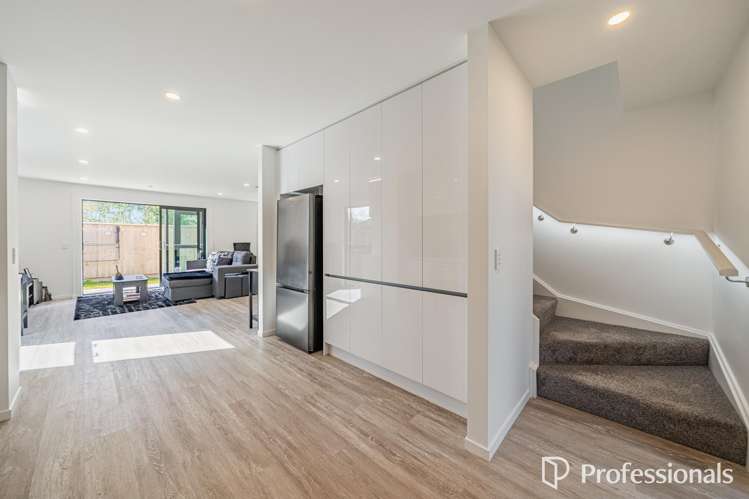 14 Elina Way_4