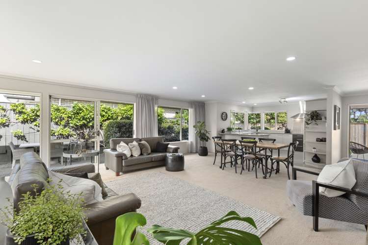 30a Sunkist Bay Road Beachlands_3