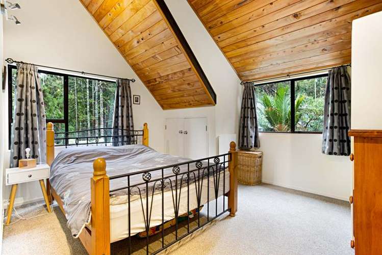 305 Huia Road Titirangi_12