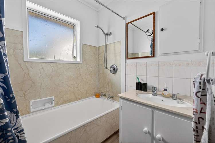 11B Crombie Street Bellevue_9