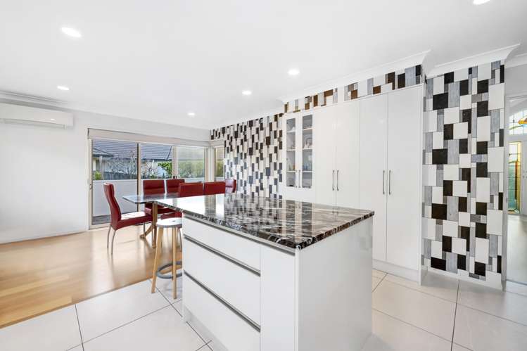 13 Alf Place Somerville_11