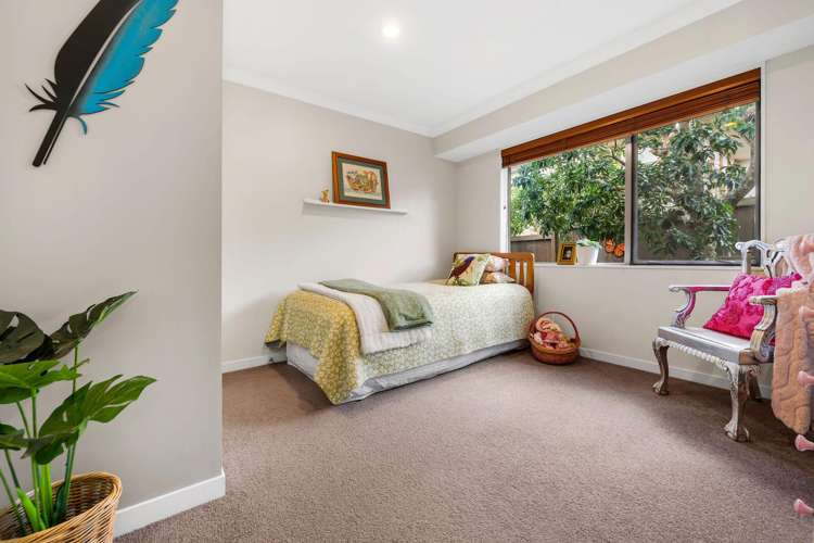10 Mangerton Lane East Tamaki Heights_25