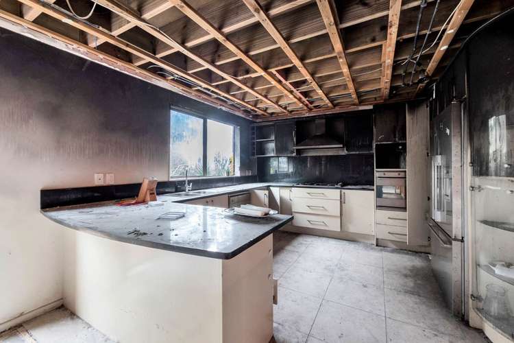 8 Gordon Stanley Drive Massey_3