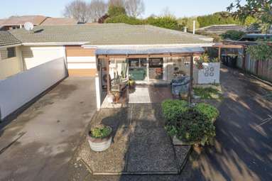 2/367A Withells Road_1
