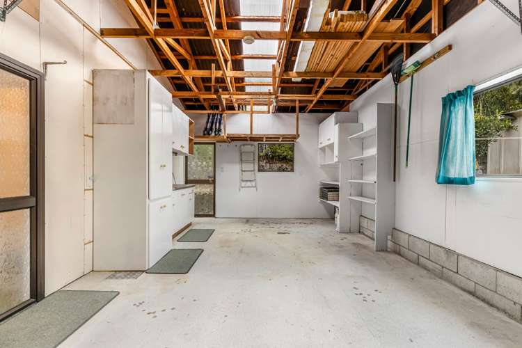 11 Field Terrace Okiwi Bay_21