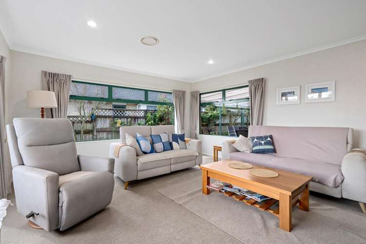 8 Oaklands Drive Cambridge_1