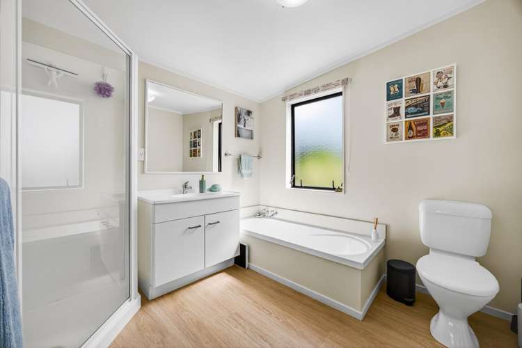 14/61A Birkdale Road Birkdale_12