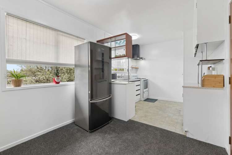 2/88 Tui Road_5