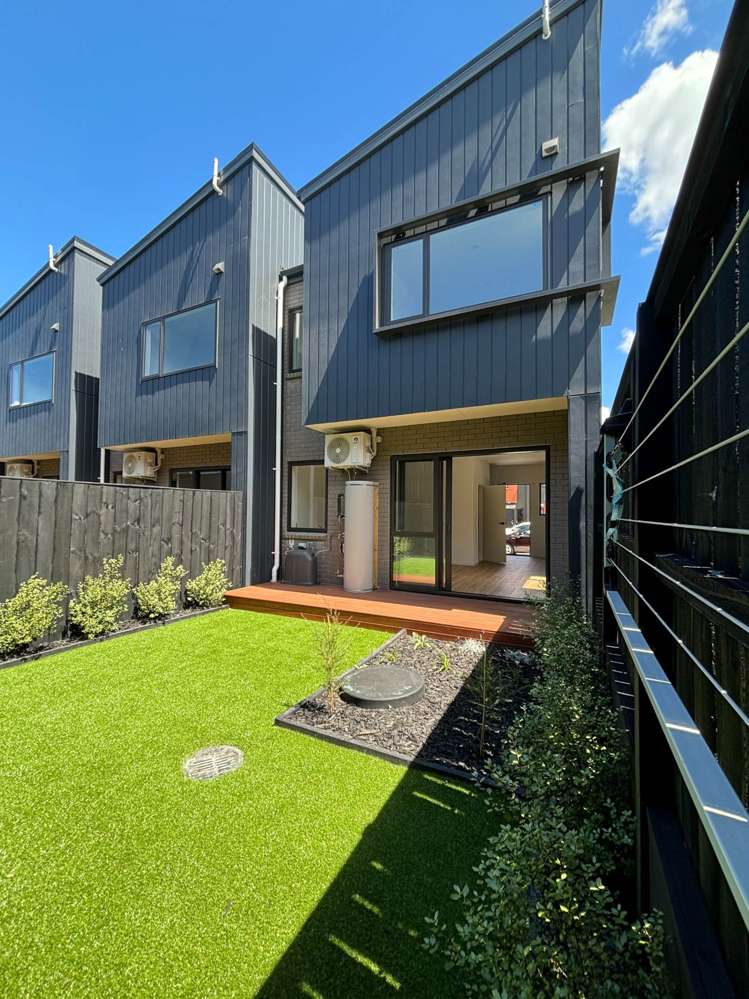 14 Rana Road Flat Bush_11