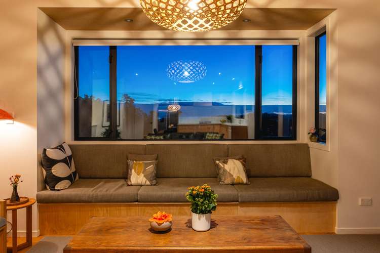 58 Victoria Road South Onetangi_5