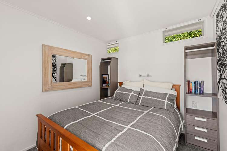 12 Andersons Road Charteris Bay_16