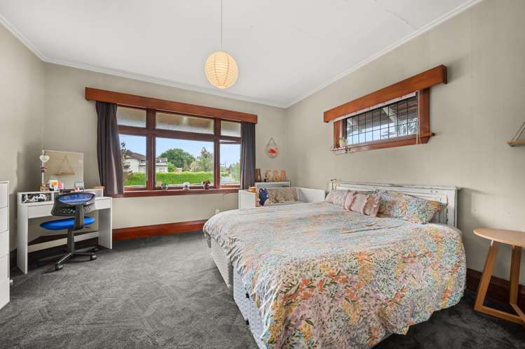 10 Jeans Street Masterton_13