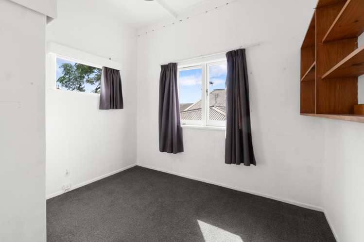 36 Seaview Terrace Mt Albert_9