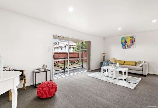 2/27 Smiths Avenue Papakura_3