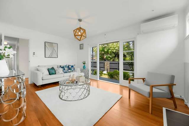 8A White Road Manurewa_3