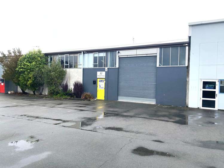 2/20 Birmingham Drive Middleton_2