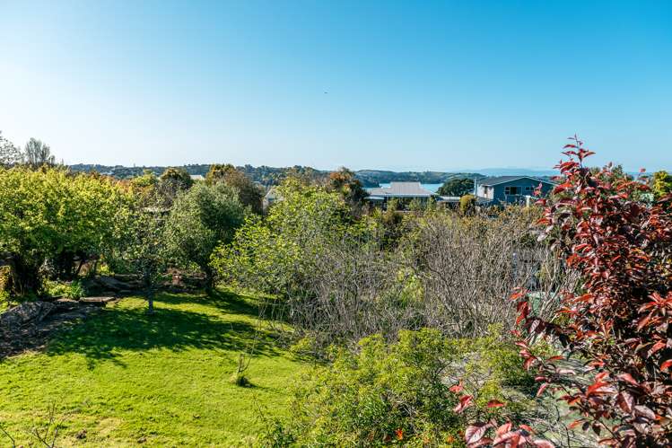4 Church Bay Road Oneroa_2