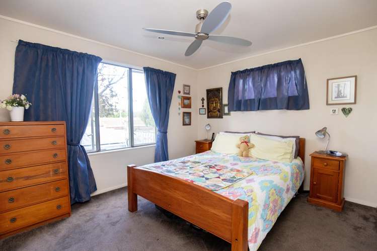 53 River Road Ngatea_12