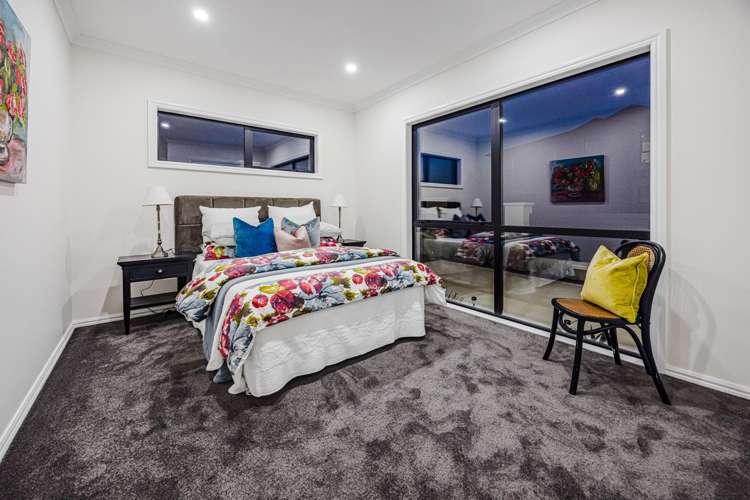 17 Ballyalton Crescent Flat Bush_20