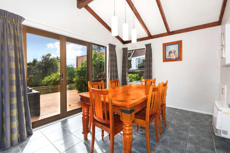 19 Longitude Place Whitby_23