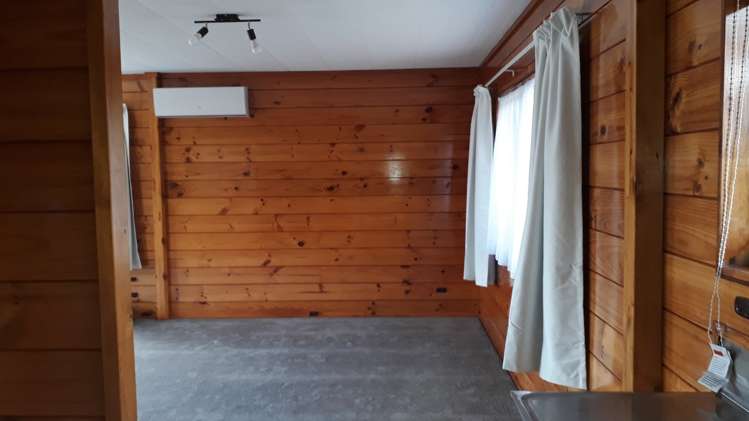 14a Charles Road Hannahs Bay_8