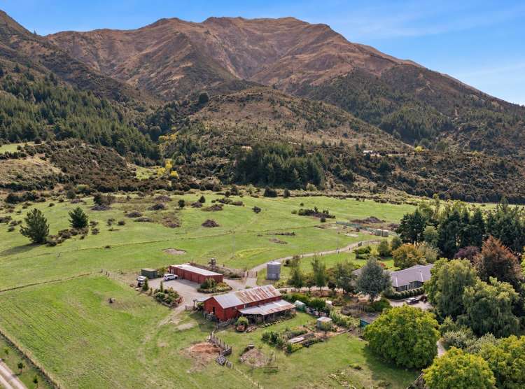 1025 Lake Hawea-Albert Town Road Lake Hawea_35