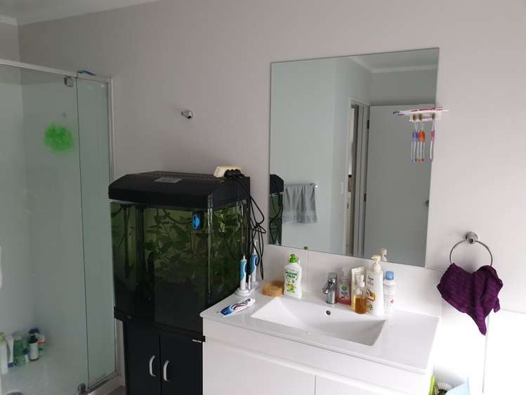 8/3 Erewhon Place Birkdale_6