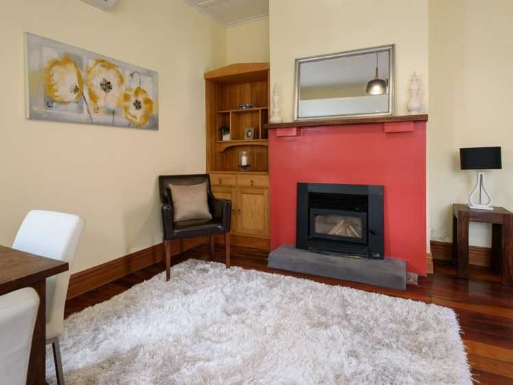 14 Luxford Street Berhampore_24